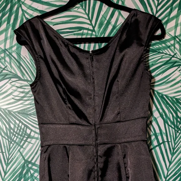 Stop Staring Satin Wiggle Pin Up dress M - Picture 2 of 5